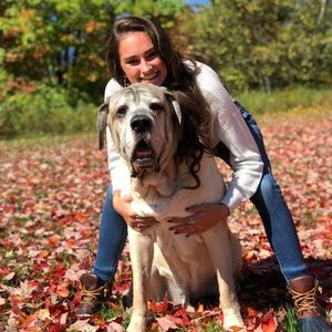 Meet your Posher, Skylar